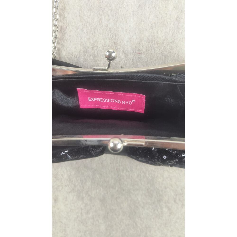 Epresssions NYC sequence clutch with detachable shoulder strap - Picture 5 of 6
